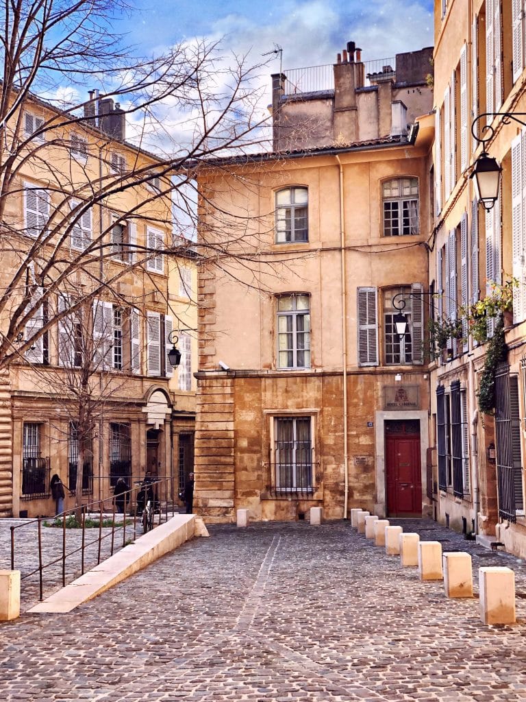 ESN Aix-en-Provence : Photo d'une ruelle typique d'Aix-en-Provence 